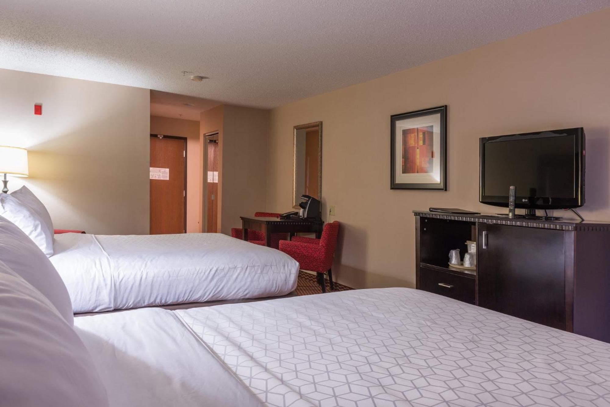 Holiday Inn Express Hartford-Newington By Ihg Εξωτερικό φωτογραφία