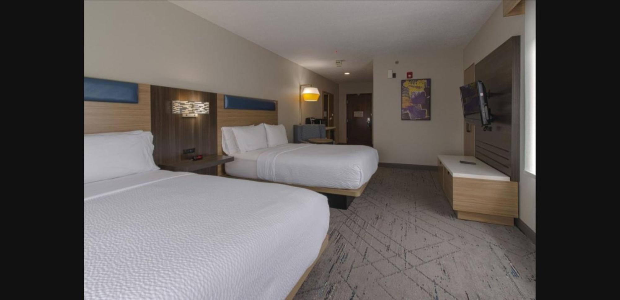 Holiday Inn Express Hartford-Newington By Ihg Εξωτερικό φωτογραφία