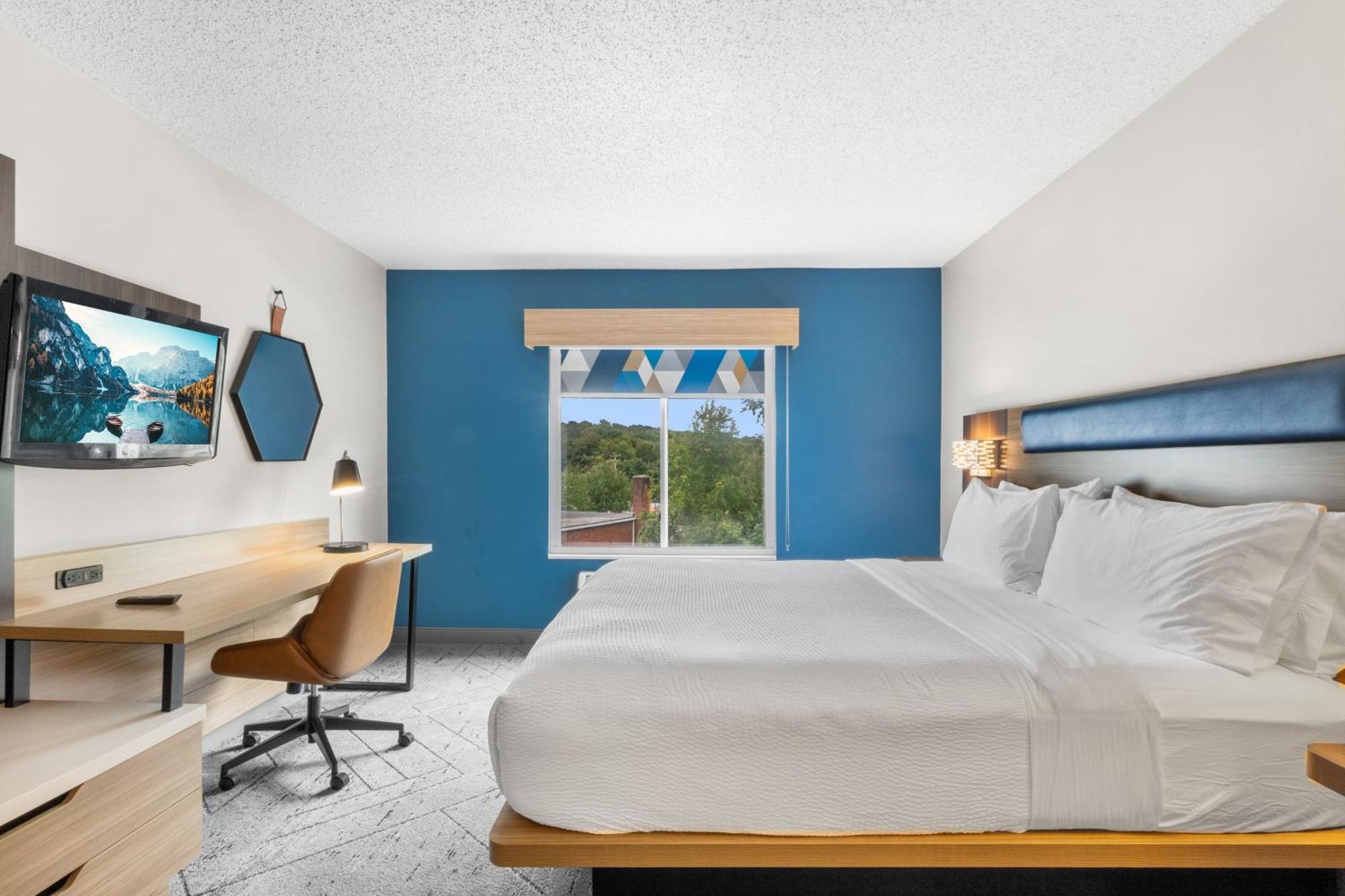 Holiday Inn Express Hartford-Newington By Ihg Εξωτερικό φωτογραφία